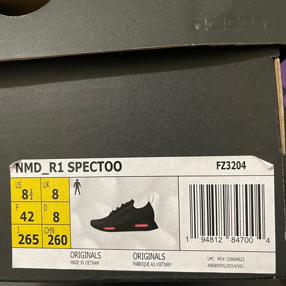 *MOVING SALE*  BNWT adidas NMD men shoes - Picture 3 of 3